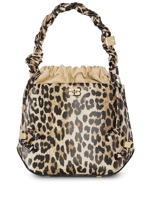 Bolso Ganni asa trenzada leopardo