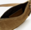 Bolso de piel de ante de becerro oskan soft zip taupe